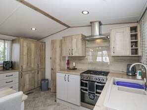 Talheres/pratos/utensílios de cozinha