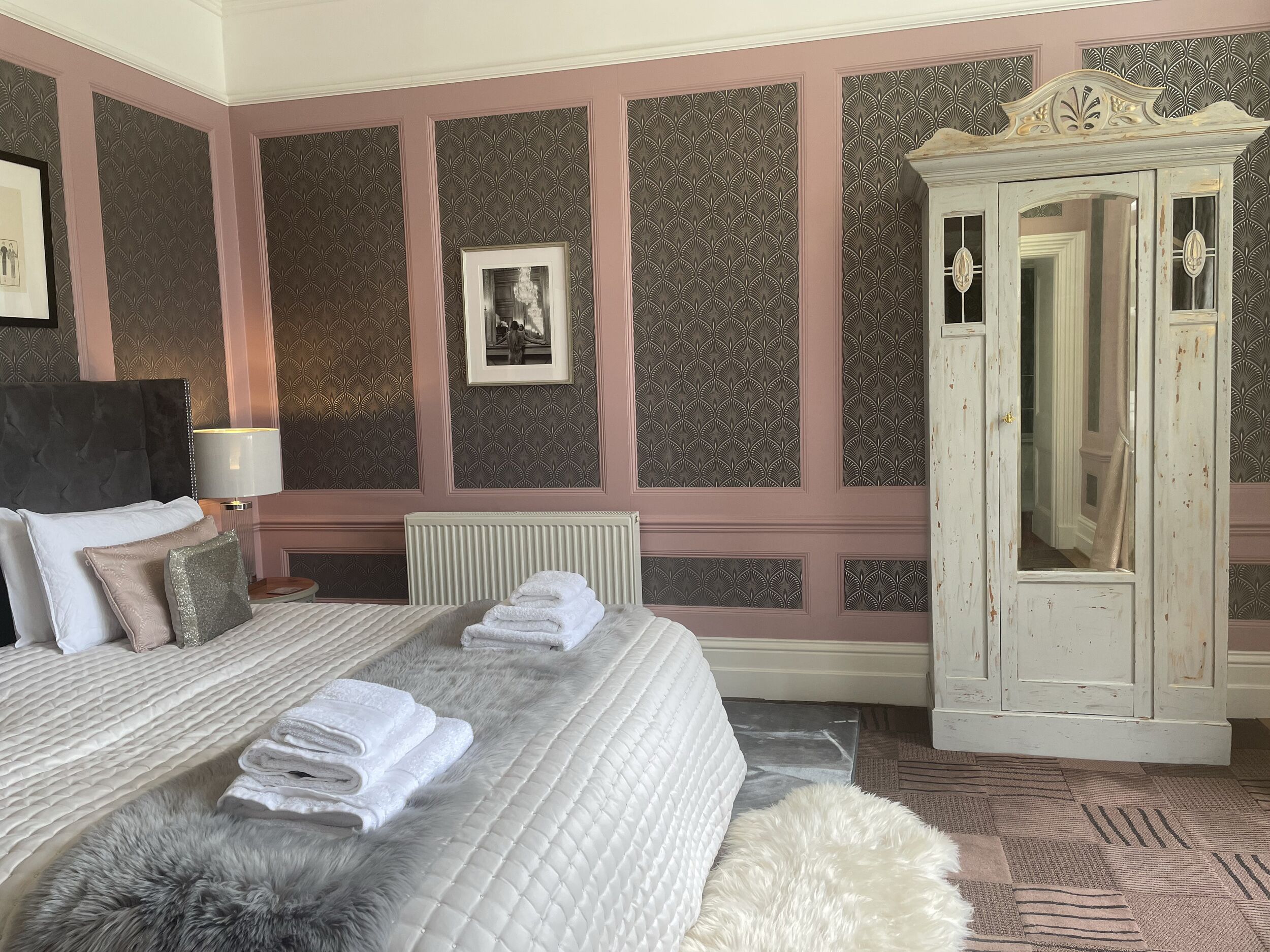 Individually decorated, individually furnished, free WiFi