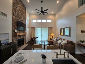 TV, fireplace - McHenry Riverside Retreat – Comfort & Relaxation (McHenry)