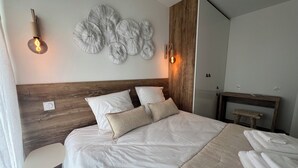 Unclassified image, 2 of 22, button - CANET SUD PANORAMIC SEA VIEW EXCEPTIONAL APARTMENT (Canet-en-Roussillon)