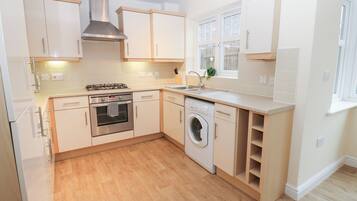 Stuga | Eget kök | Diskmaskin och grytor/köksredskap