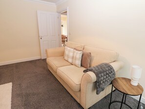 Living area - Lingla House (Frizington)