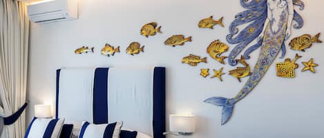 Superior Double Room, Balcony, Sea View | In-room safe, desk, free WiFi