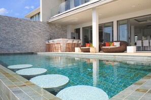 Piscine extérieure