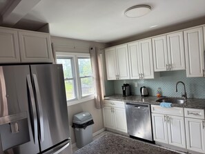 Microwave, stovetop, dishwasher