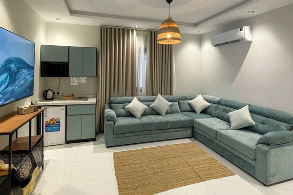 Apartment, 1 Bedroom | Living area