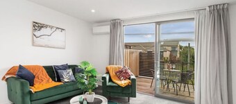 Appt 2 on Armagh 2Bdrm 2 Bthrm Free  Park