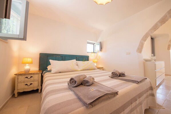 2 chambres, Wi-Fi gratuit, draps fournis