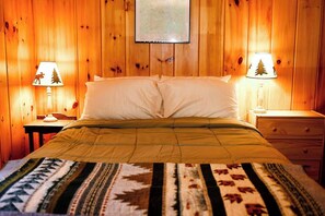 3 chambres, fer et planche à repasser, Wi-Fi gratuit, draps fournis