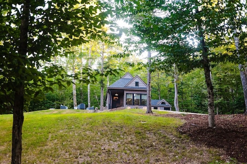 Cozy Winter Stay • Nut House • Near Mt & Bridgton