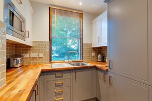 Fridge, microwave, oven, dishwasher