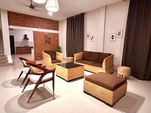 TV - Tranquil Greenery Meets Urban Convenience (Jorhat)