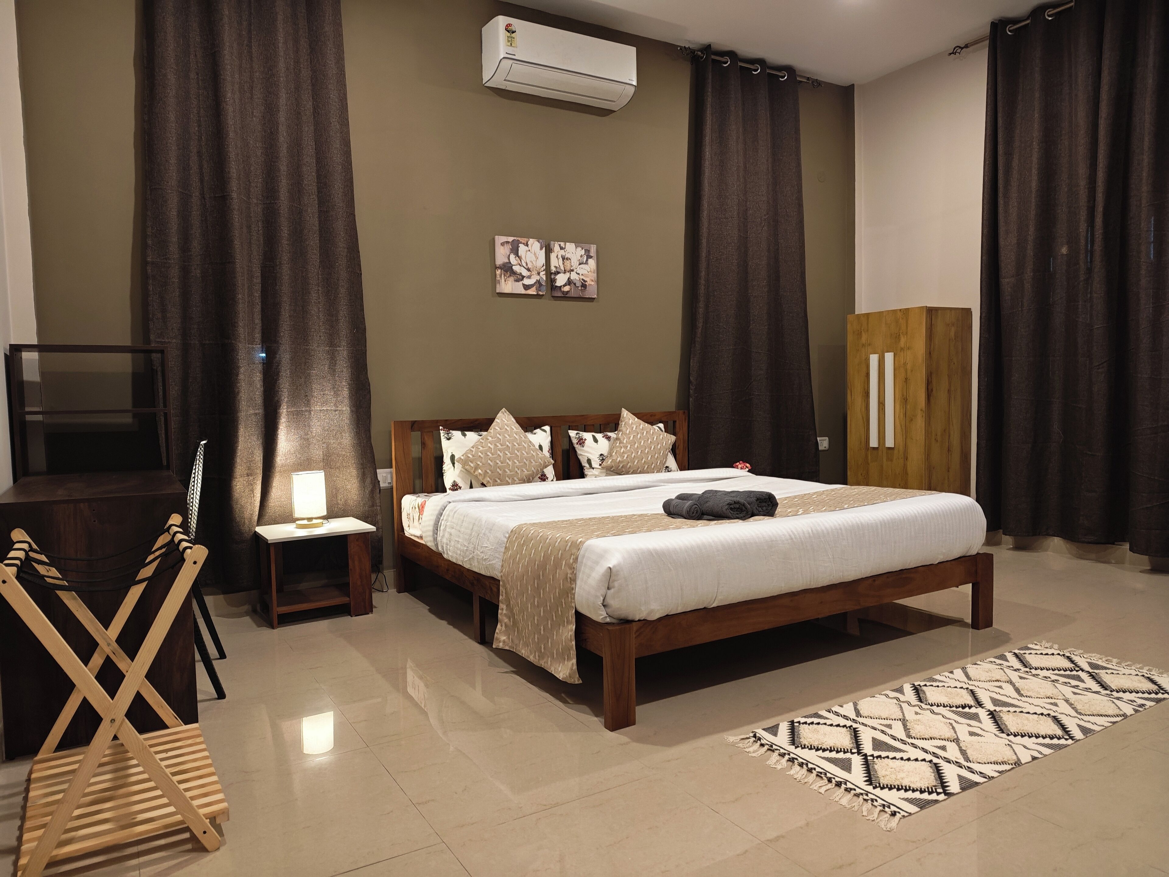 3 camere, accesso a Internet, lenzuola