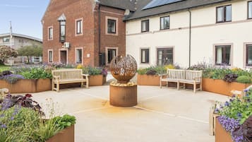 Cottage | Terrace/patio