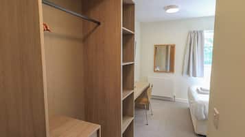 Cottage | 1 bedroom, individually decorated, individually furnished, free WiFi