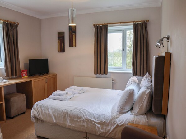 1 chambre, décoration personnalisée, ameublement personnalisé