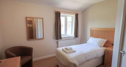 Jubilee First-floor Single Bedroom