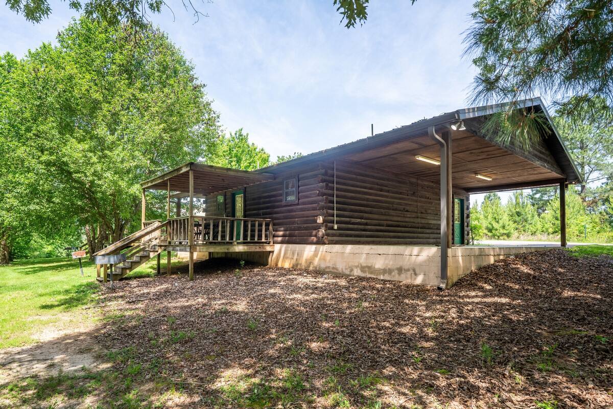 Comfort Duplex, Multiple Beds, Non Smoking, Pets Allowed | Terrace/patio