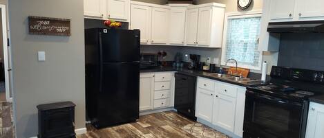 Microwave, oven, stovetop, dishwasher