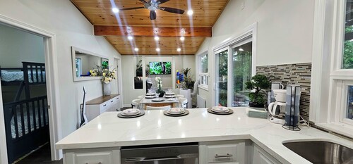 Peaceful Riverfront Retreat in Ramara