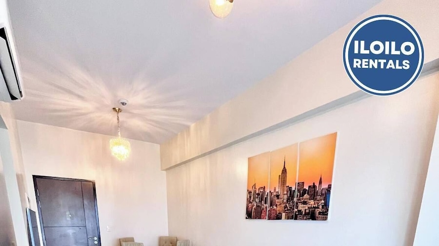 Room-experience Elegance at Saint Honor