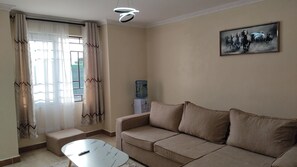 TV - Marvelous 2-bedroom apartment in Ongata Rongai (Ongata Rongai)