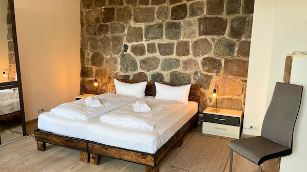 3 bedrooms, WiFi