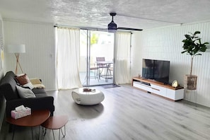 TV, offices