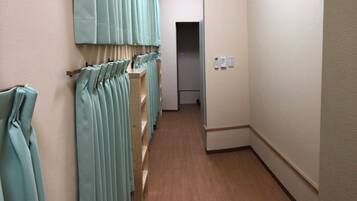 Basic House, Mixed Dorm, Non Smoking | Free WiFi