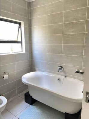 Towels, soap, toilet paper