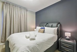 2 bedrooms, WiFi, bed sheets
