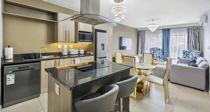 Stylish Urban Escape 2BR in Rivonia, Sandton