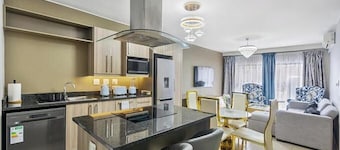 Stylish Urban Escape 2BR in Rivonia, Sandton