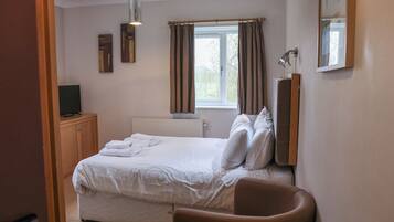 1 bedroom, free WiFi, individually decorated, individually furnished