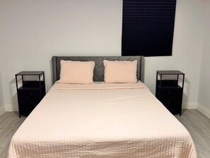 1 chambre, fer et planche Ă repasser, accĂšs Internet, draps fournis