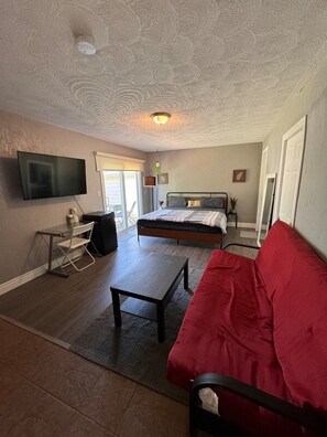 1 Schlafzimmer, Bügeleisen/Bügelbrett, Internetzugang, Bettwäsche