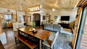 TV connectée, cheminée