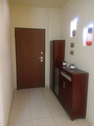 Friendly Professionals Dorm that Feels Like Home