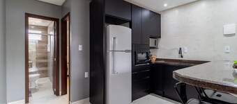 Apts Near the Beach w/ Full Amenities - RNC