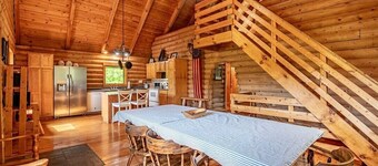 The Firefly Lodge – A Cozy Lake Retreat in Sullivan, IL
