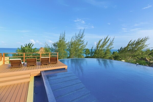 2 outdoor pools, sun loungers - Pueblito Escondido by The Collection (Playa del Carmen)