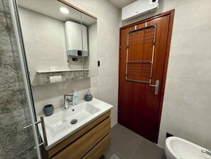 Bathroom - Holiday apartment with sea view (Dramalj)