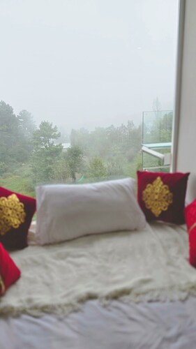 Bhurban Nights - High Floor and huge glass windows with stunning views across