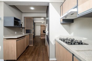 Basic Apartment | Private kitchen