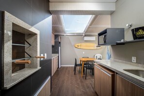 Basic Apartment | Private kitchen - Beautiful Apt Well-located 4min From Beach Rma101 (Florianópolis)