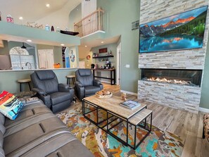 TV, fireplace, DVD player, offices