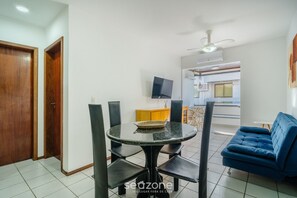 Departamento básico | Restaurantes