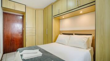 Apartamento básico | 1 quarto, Wi-Fi de cortesia