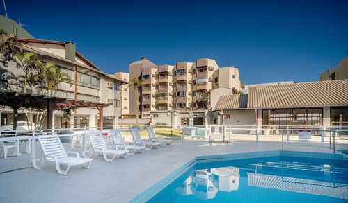 Condomínio bem localizado a 100m da Praia - CSC