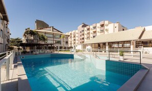 Pool - Condomínio bem localizado a 100m da Praia - CSC (Florianópolis)